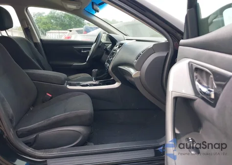 2014 Nissan Altima 2.5 S z USA, uszkodzony, nr VIN 1N4AL3AP7EC169176